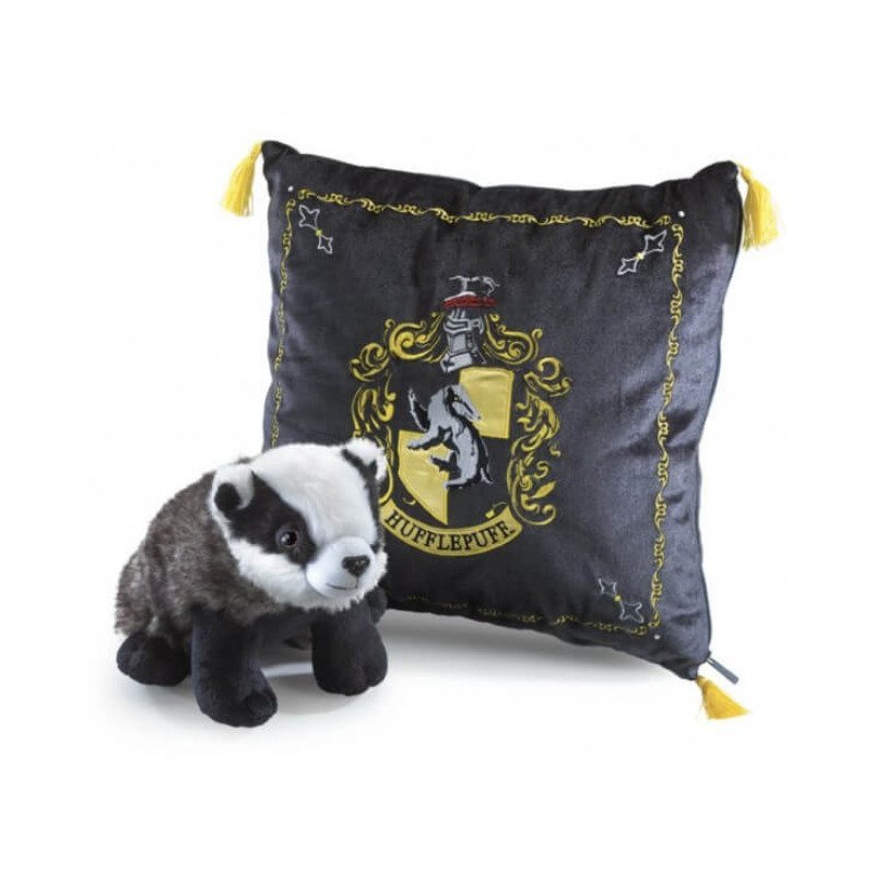 Coussin peluche Poufsouffle avec blaireau, Harry Potter